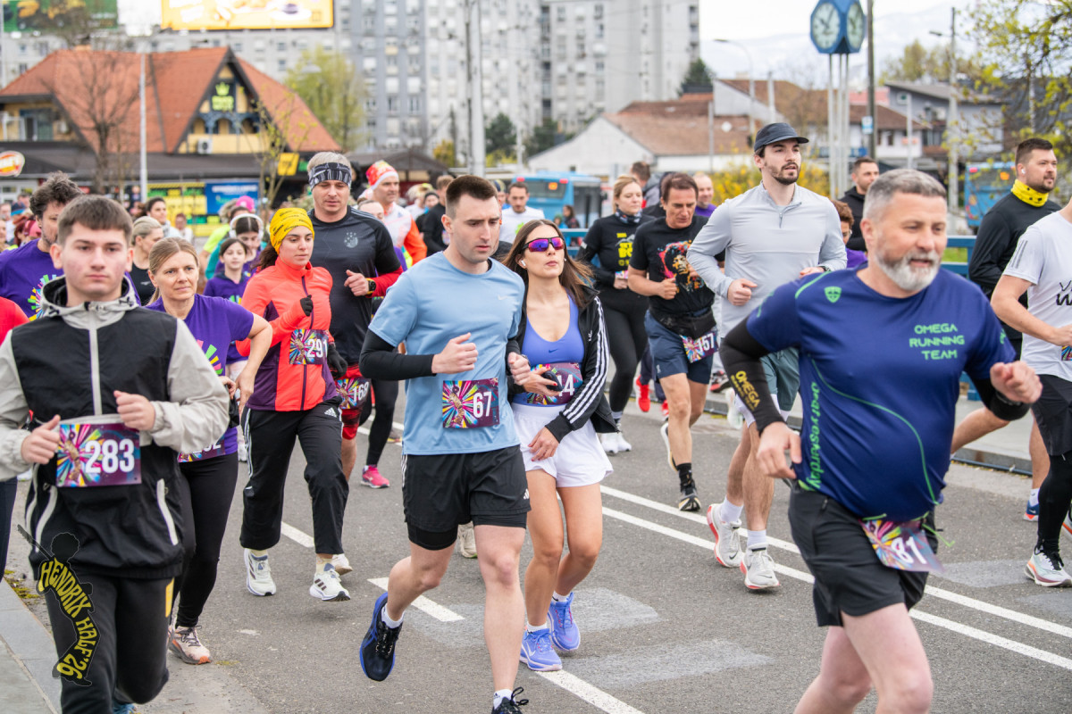 Petica (17. Hendrix Half)