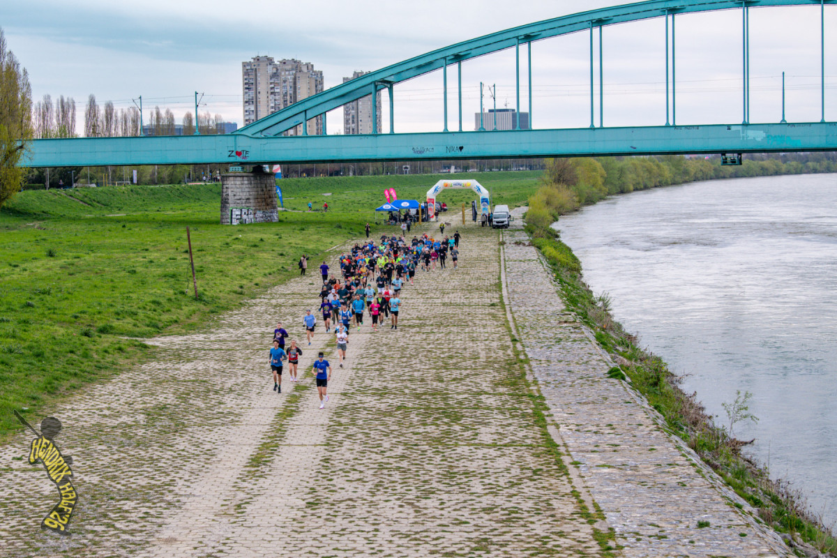 Polumaraton (17. Hendrix Half)